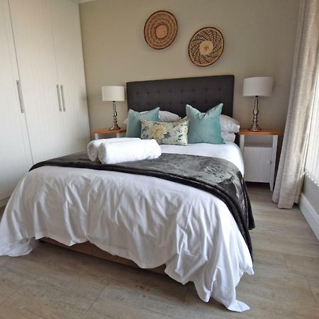 Apartment Dolphin House Hermanus Buitenkant foto