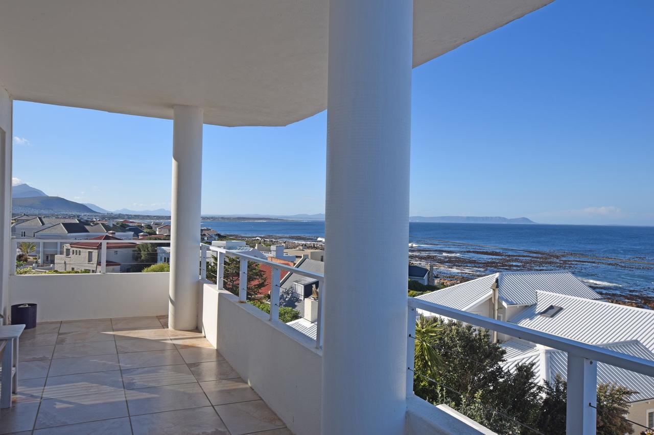 Apartment Dolphin House Hermanus Buitenkant foto
