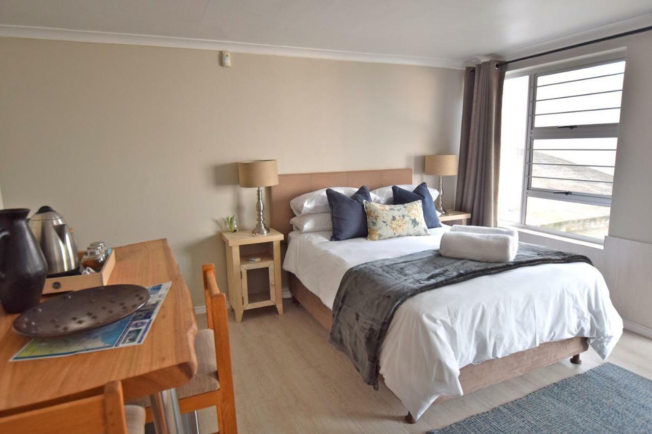 Apartment Dolphin House Hermanus Buitenkant foto